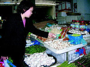 蘑菇香菇价格高位运行，畜牧渔业饲料销售迎来新挑战