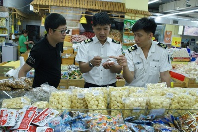 奋斗百年路 启航新征程 时代先锋 | 守土尽责保安全——记全国食品安全工作先进个人谢海波